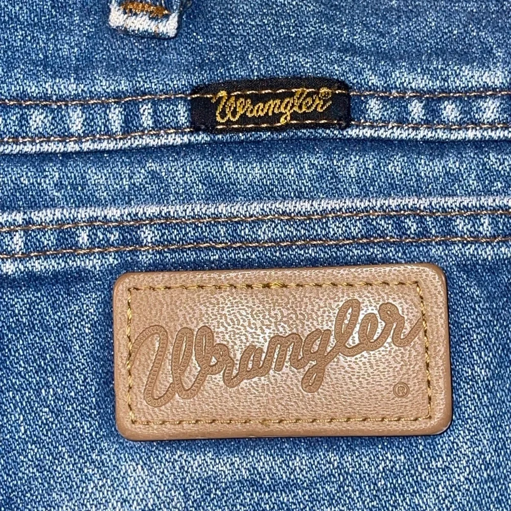 Vintage Wrangler Cowboy Cut Jeans - Picture 2 of 5